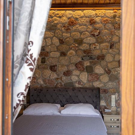 Liontos Rooms プラマンタ エクステリア 写真