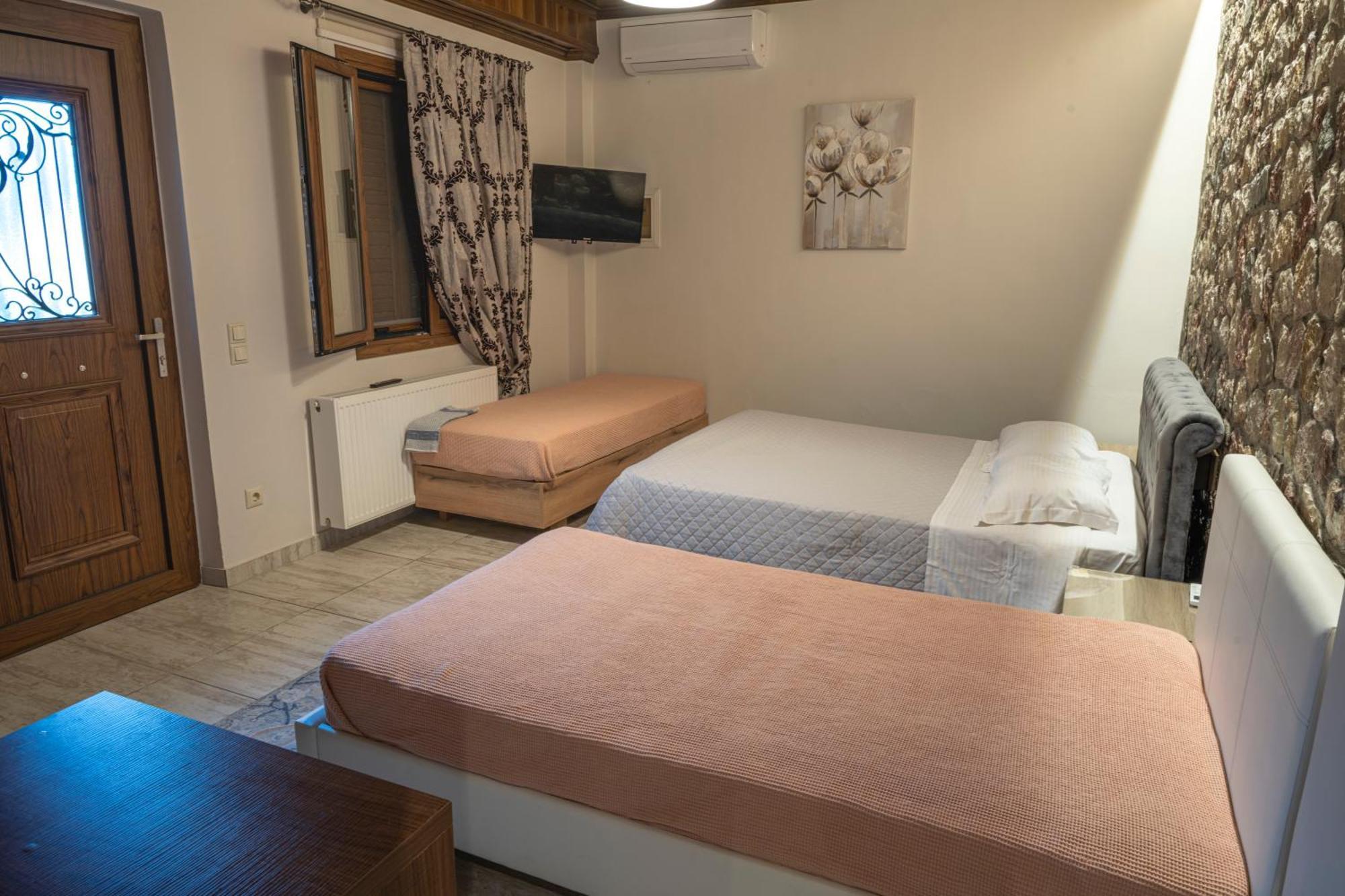 Liontos Rooms プラマンタ エクステリア 写真